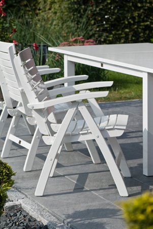 Hochwertiger Gartenstuhl weiß - verstellbarer Komfort Niedriglehner