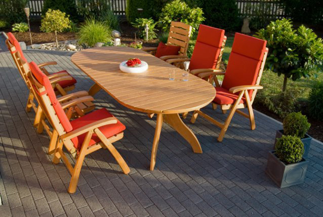 Hochwertiger Gartenstuhl - verstellbarer Hochlehner braun